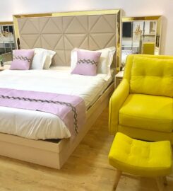 Sky Blue hotel & Espace