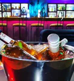 Le B’ lounge bar